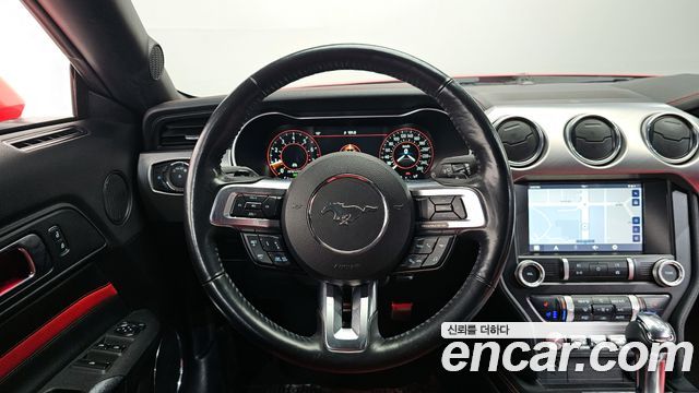 Ford Mustang 2023 — photo 13