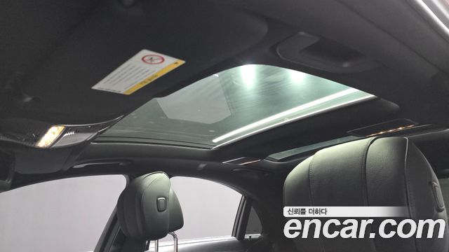 Mercedes-Benz S-Class 2015 — photo 19
