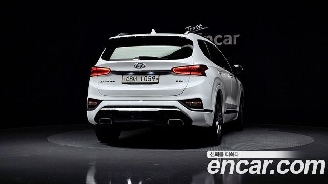 Hyundai Santafe 2019 — photo 4
