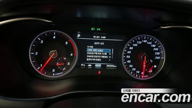 Genesis G70 2020 — photo 8