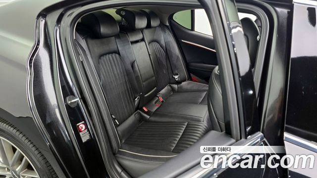 Genesis G70 2020 — photo 12