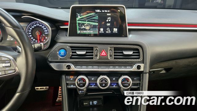 Genesis G70 2020 — photo 16