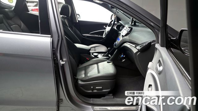 Hyundai Santafe 2015 — photo 11