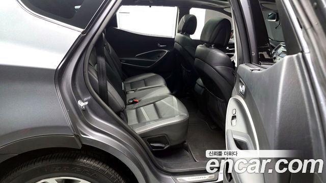 Hyundai Santafe 2015 — photo 12
