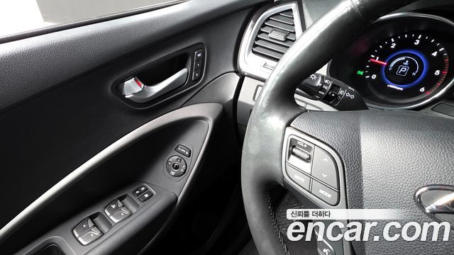 Hyundai Santafe 2015 — photo 17