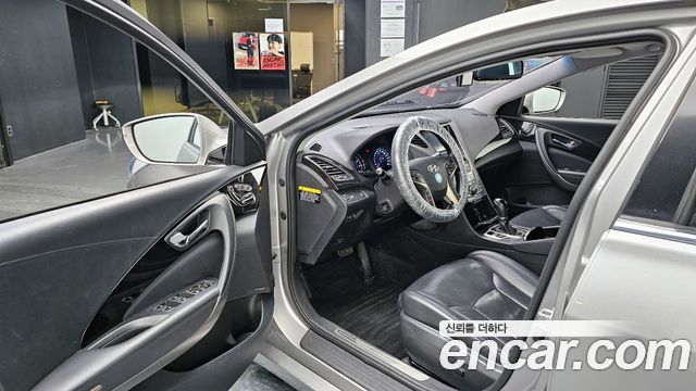 Hyundai Grandeur 2014 — photo 10