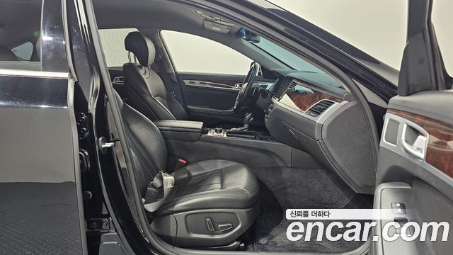 Hyundai Genesis 2015 — photo 11