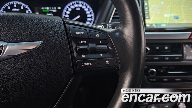Hyundai Genesis 2015 — photo 18