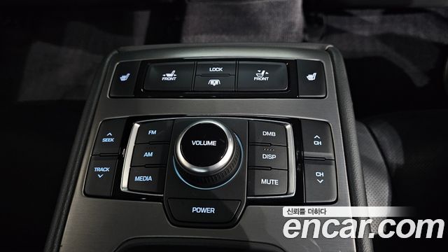 Hyundai Genesis 2015 — photo 19