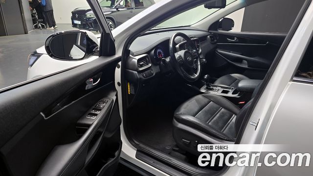 Kia Sorento 2017 — photo 10