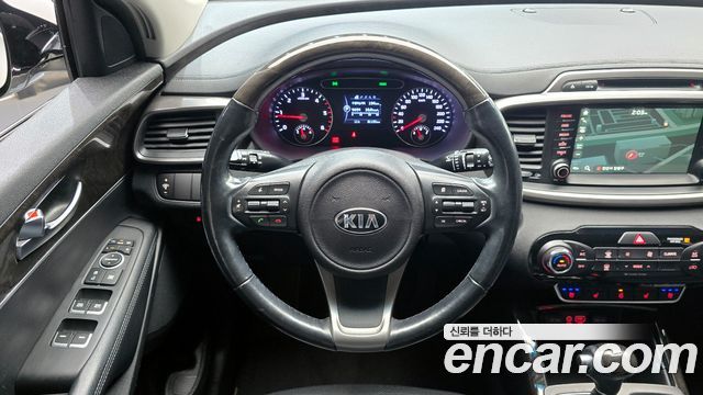 Kia Sorento 2017 — photo 13