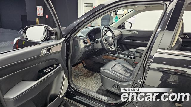 KG Mobility Rexton 2018 — photo 11