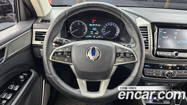 KG Mobility Rexton 2018 — photo 13