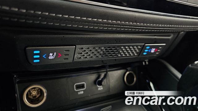 KG Mobility Rexton 2018 — photo 16