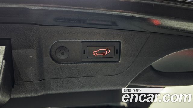 KG Mobility Rexton 2018 — photo 20