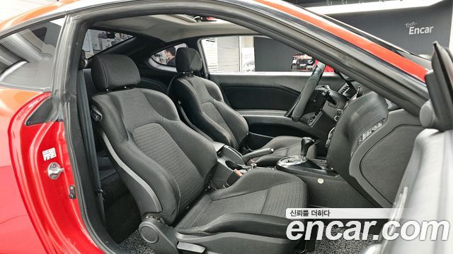 Hyundai Tuscani 2009 — photo 10