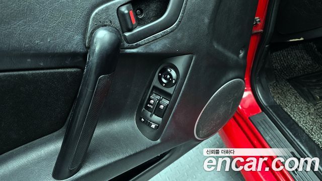 Hyundai Tuscani 2009 — photo 13