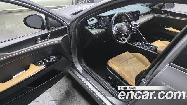 Kia K5 2021 — photo 10