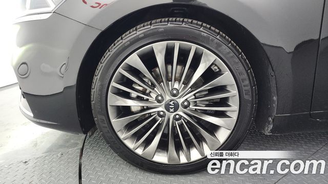 Kia K7 2017 — photo 5