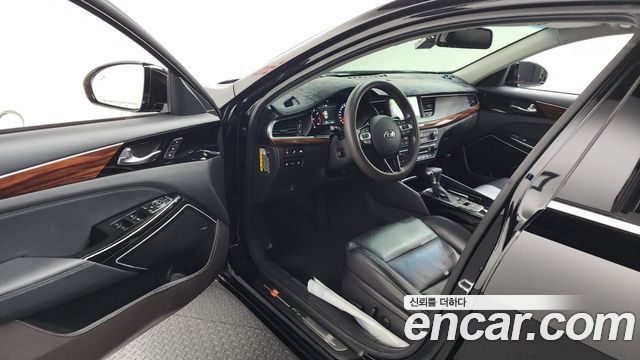 Kia K7 2017 — photo 10