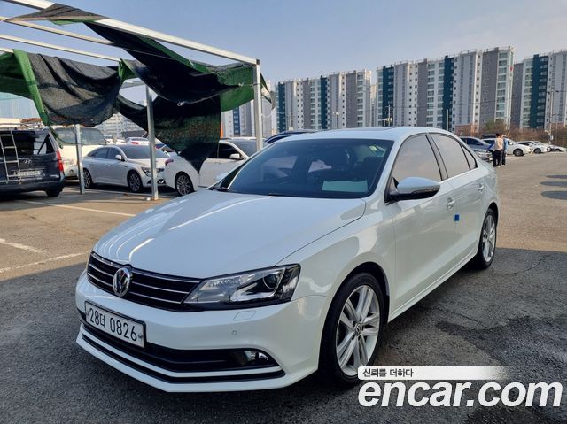 Volkswagen Jetta 2016 — photo 2