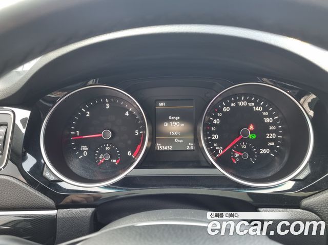 Volkswagen Jetta 2016 — photo 9