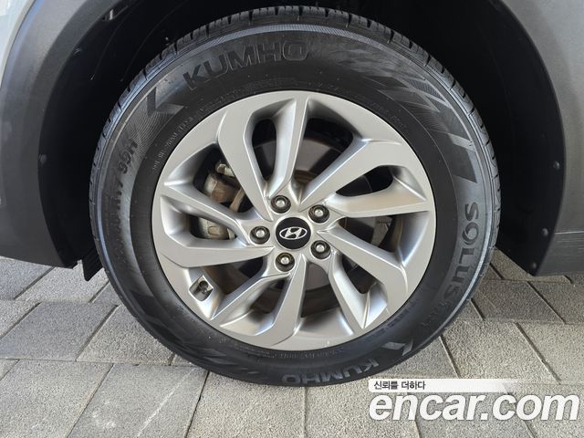 Hyundai Tucson 2016 — photo 12