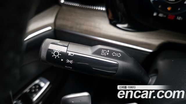 Kia K5 2020 — photo 17