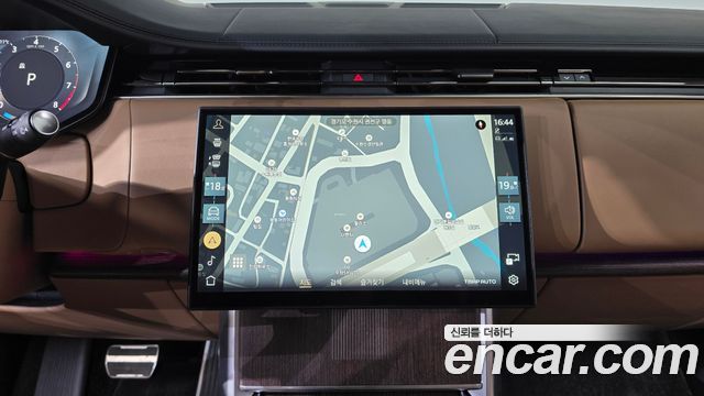 Land Rover Range Rover 2025 — photo 14