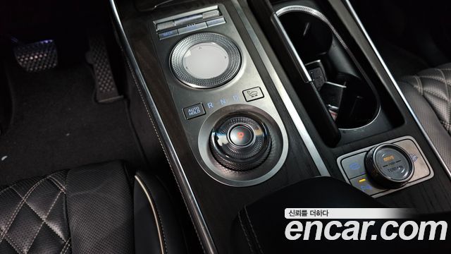Genesis GV80 2020 — photo 9
