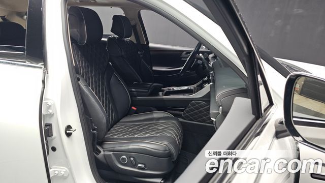 Genesis GV80 2020 — photo 11