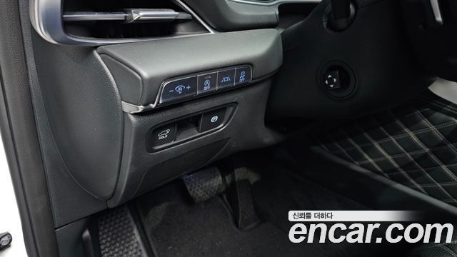 Genesis GV80 2020 — photo 18