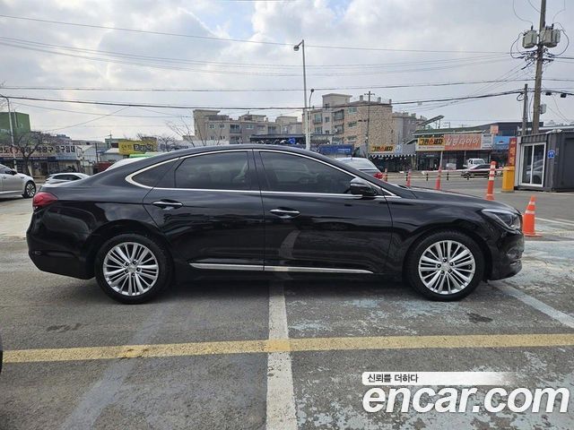 Hyundai Aslan 2016 — photo 20