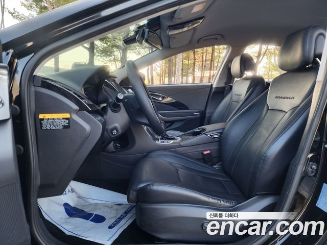 Hyundai Grandeur 2015 — photo 12