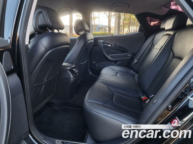 Hyundai Grandeur 2015 — photo 13