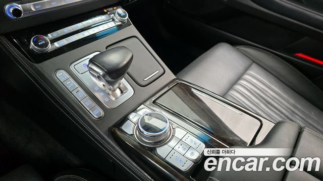 Genesis G90 2019 — photo 9