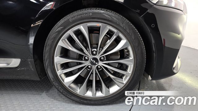 Kia K9 2022 — photo 5