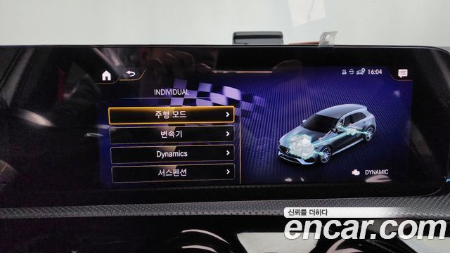 Mercedes-Benz A-Class 2021 — photo 17