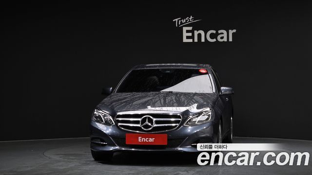 Mercedes-Benz E-Class 2016 — photo 3