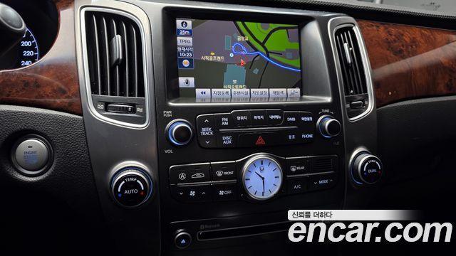 Hyundai Equus 2012 — photo 14