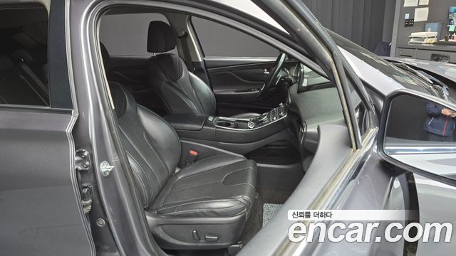 Hyundai Santafe 2021 — photo 12