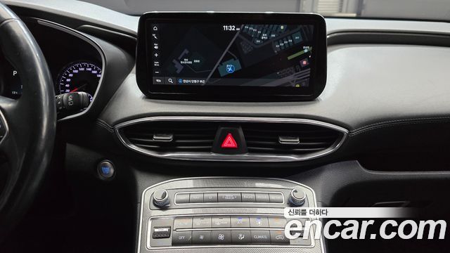 Hyundai Santafe 2021 — photo 16