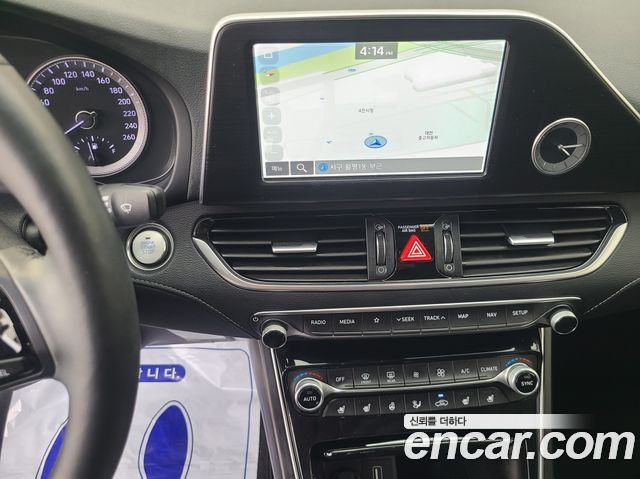 Hyundai Grandeur 2017 — photo 17