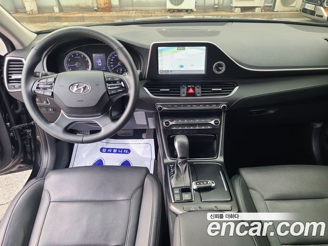 Hyundai Grandeur 2017 — photo 19