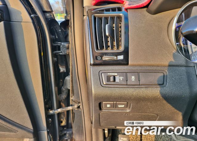 Hyundai Sonata 2010 — photo 12
