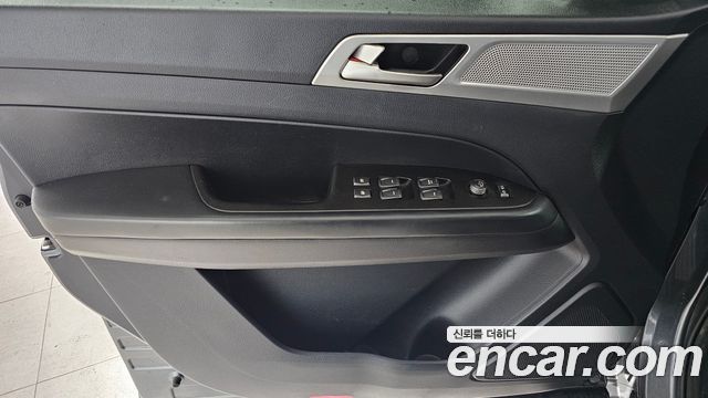 KG Mobility Rexton 2019 — photo 14