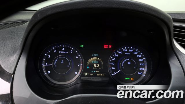 Hyundai Grandeur 2011 — photo 8