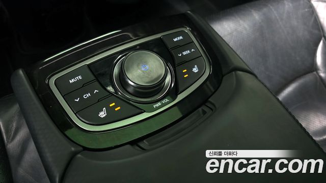 Hyundai Grandeur 2011 — photo 18