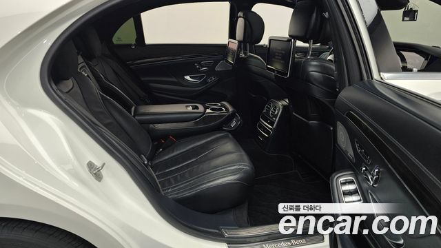 Mercedes-Benz S-Class 2015 — photo 12