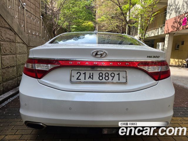 Hyundai Grandeur 2015 — photo 8